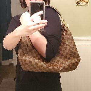 Additional photos of Louis Vuitton Portobello